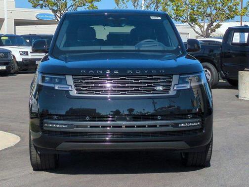 2025 Land Rover Range Rover P400 SE 7 Seat