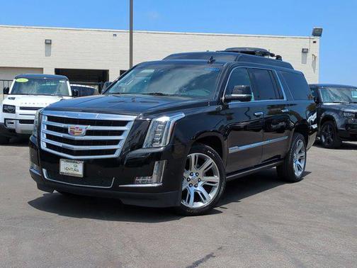 2017 Cadillac Escalade ESV Premium Luxury
