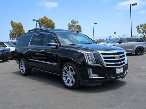 2017 Cadillac Escalade ESV Premium Luxury