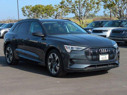 2021 Audi e-tron Premium