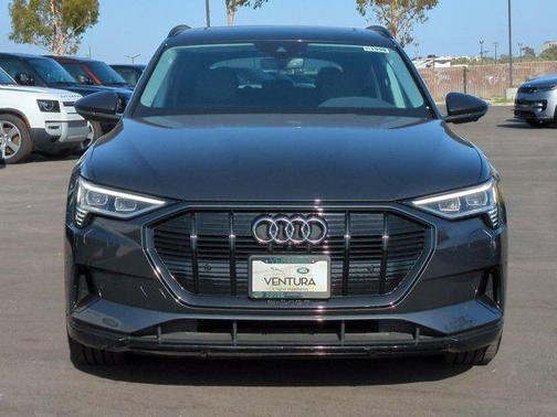 2021 Audi e-tron Premium