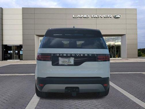 2025 Land Rover Discovery S