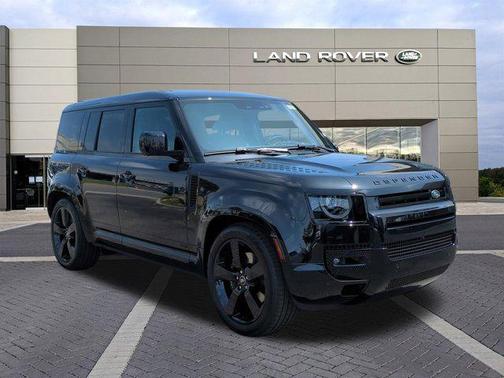 2025 Land Rover Defender 110 V8