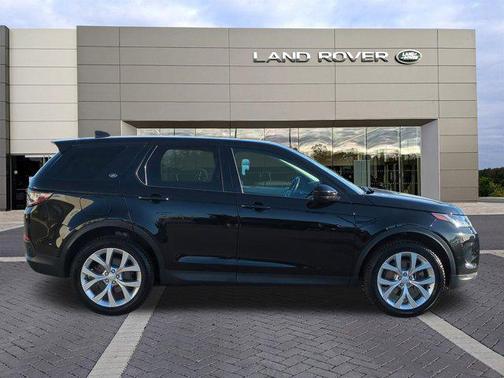2022 Land Rover Discovery Sport SE