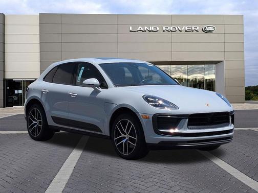 Chalk 2024 Porsche Macan T