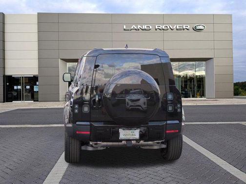 2026 Land Rover Defender S