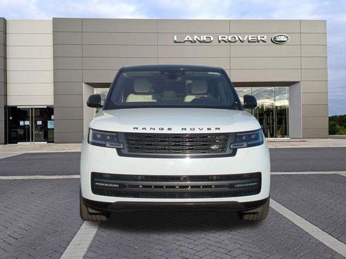 2023 Land Rover Range Rover P530 SE