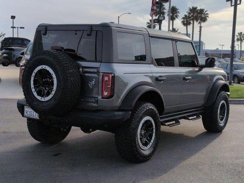 2022 Ford Bronco Badlands