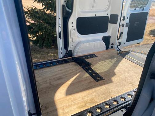 2018 Nissan NV200 SV