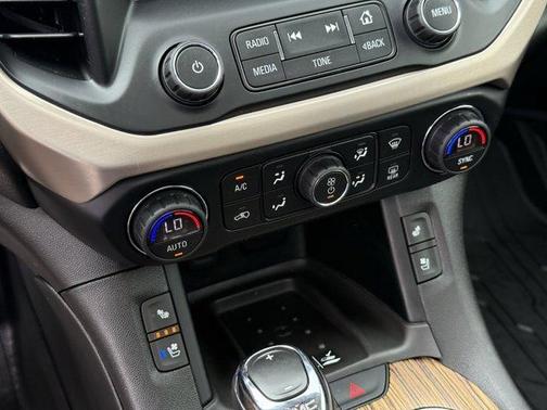 Dark Sky Metallic 2019 GMC Acadia Denali