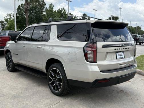 Empire Beige Metallic 2023 Chevrolet Suburban RST