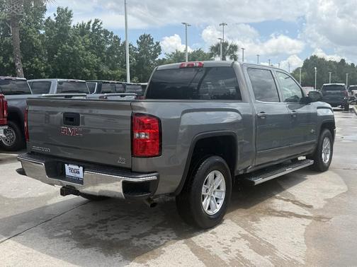 Pepperdust Metallic 2017 GMC Sierra 1500 SLE