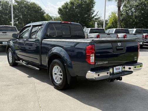 Arctic Blue Metallic 2018 Nissan Frontier SV
