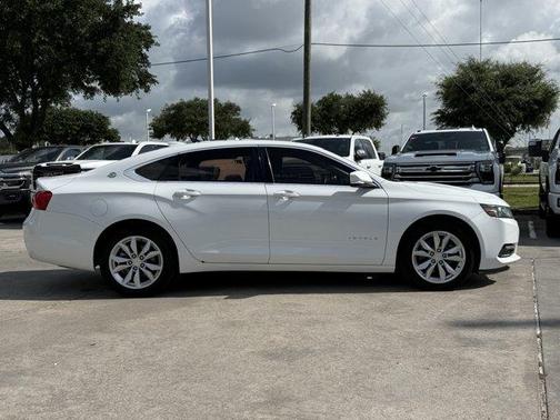 Summit White 2019 Chevrolet Impala 1LT