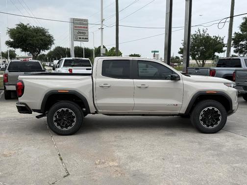 Dune 2026 GMC Canyon AT4