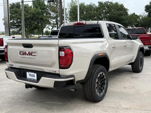 Dune 2026 GMC Canyon AT4