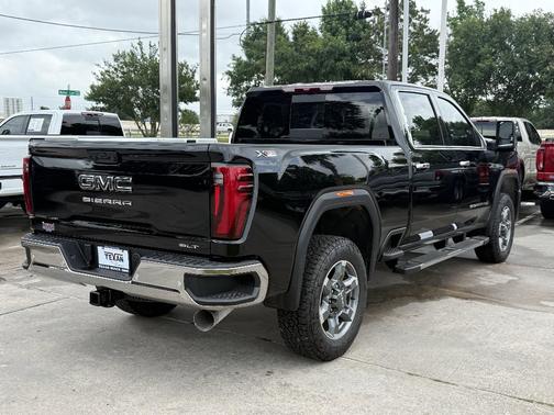Onyx Black 2026 GMC Sierra 2500 SLT