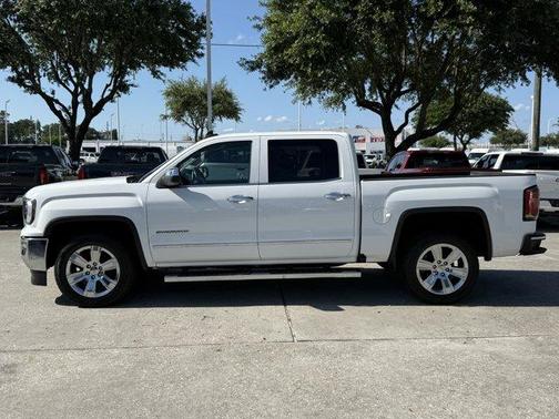 Summit White 2018 GMC Sierra 1500 SLT