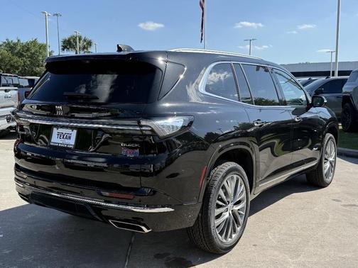 Ebony Twilight Metallic 2026 Buick Enclave AVENIR