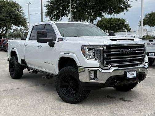 White Frost Tri-Coat 2023 GMC Sierra 2500 SLT