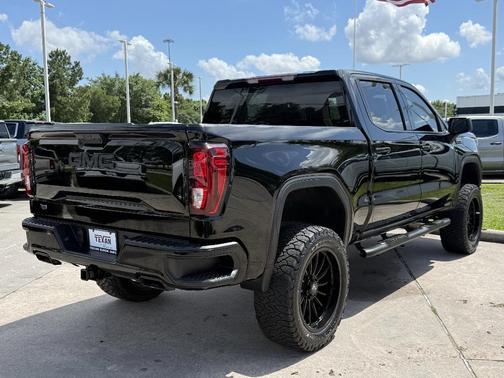 Onyx Black 2025 GMC Sierra 1500 Elevation