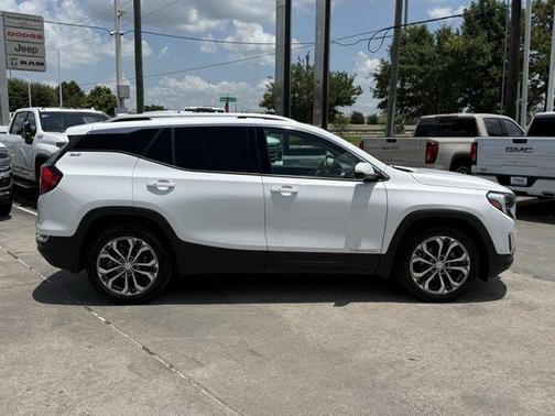 Summit White 2020 GMC Terrain SLT