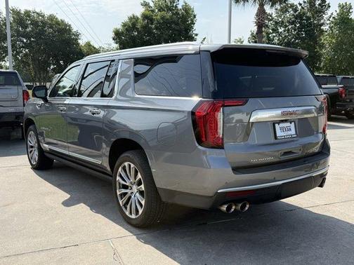 Satin Steel Metallic 2022 GMC Yukon XL Denali
