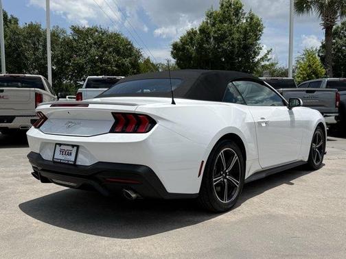 Oxford White 2025 Ford Mustang EcoBoost Premium