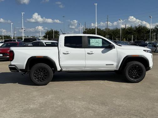 Summit White 2026 GMC Canyon Elevation