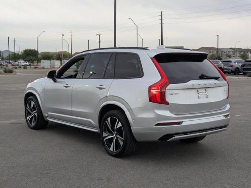Bright Silver Metallic 2022 Volvo XC90 Recharge Plug-In Hybrid T8 R-Design 7 Passenger