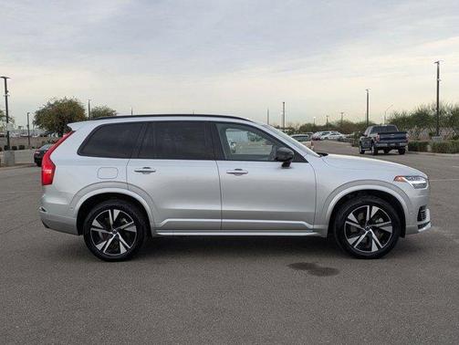 Bright Silver Metallic 2022 Volvo XC90 Recharge Plug-In Hybrid T8 R-Design 7 Passenger