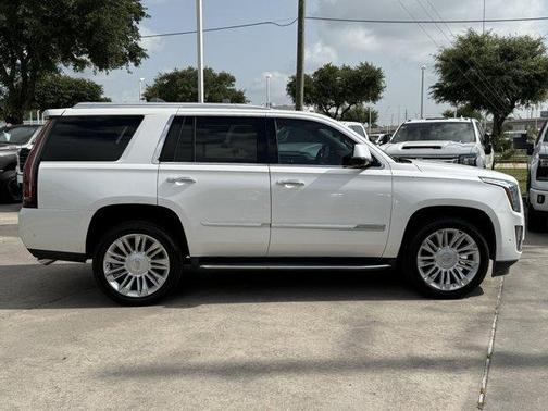 Crystal White Tri-Coat 2020 Cadillac Escalade Luxury
