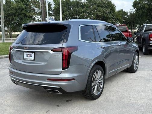 Satin Steel Metallic 2022 Cadillac XT6 Premium Luxury FWD