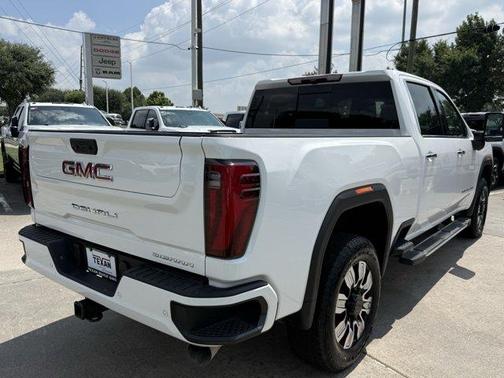 Summit White 2025 GMC Sierra 2500 Denali