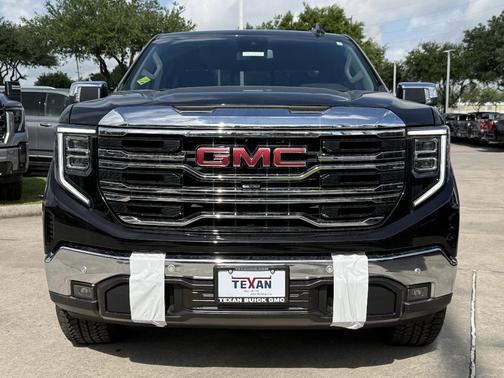 Onyx Black 2026 GMC Sierra 1500 SLT