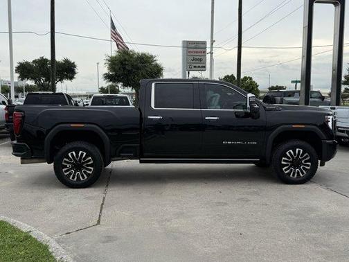 Onyx Black 2024 GMC Sierra 2500 Denali Ultimate