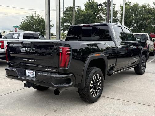 Onyx Black 2024 GMC Sierra 2500 Denali Ultimate