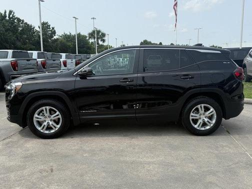 Ebony Twilight Metallic 2024 GMC Terrain SLE