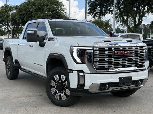Summit White 2024 GMC Sierra 2500 Denali