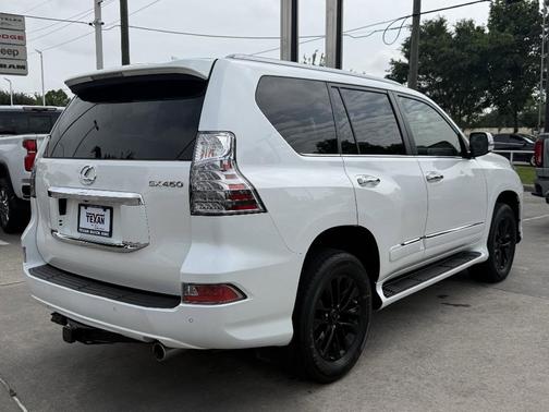 Starfire Pearl 2019 Lexus GX 460 Base