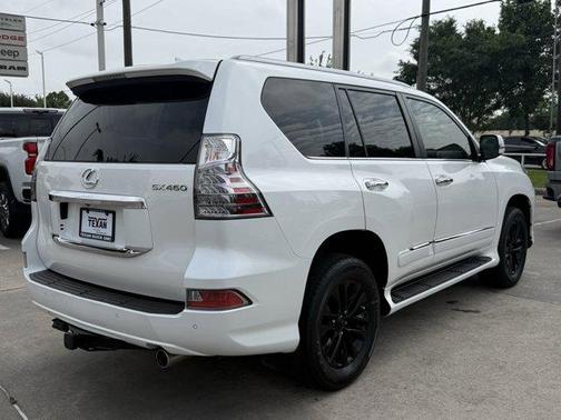 Starfire Pearl 2019 Lexus GX 460 Base
