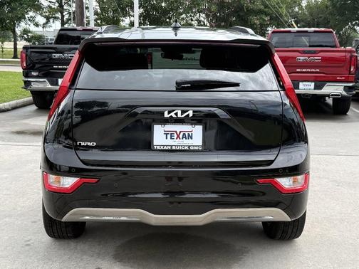 Aurora Black 2024 Kia Niro EV Wind