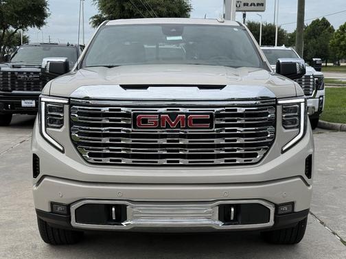 Dune 2026 GMC Sierra 1500 Denali