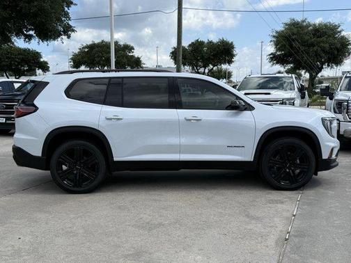 Glacier White 2026 GMC Acadia Elevation
