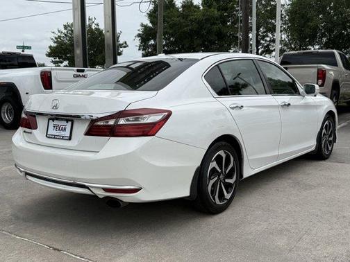 White 2016 Honda Accord EX-L