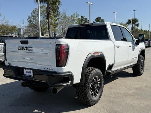 Summit White 2026 GMC Sierra 2500 AT4X