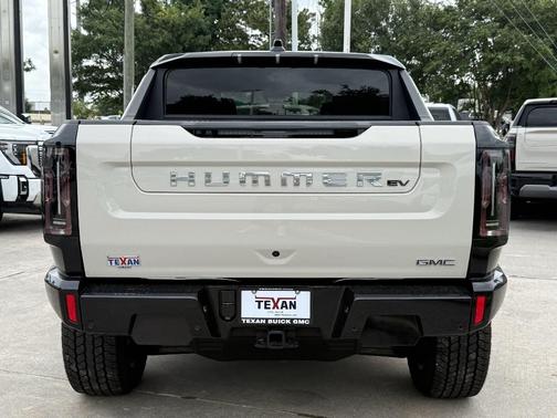 Dune 2026 GMC HUMMER EV Pickup 2X
