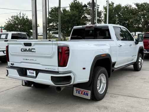 Glacier White 2026 GMC Sierra 3500 Denali Ultimate