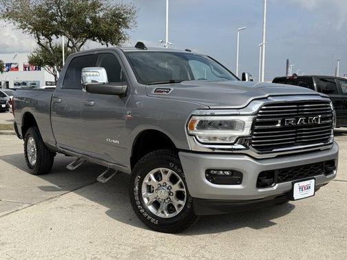 Billet Silver Metallic Clearcoat 2024 RAM 2500 Laramie