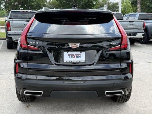 Stellar Black Metallic 2025 Cadillac XT4 Premium Luxury